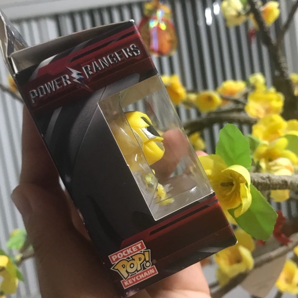 POP! Pocket Keychain Yellow Ranger (Power Rangers) - Picture 3 of 3